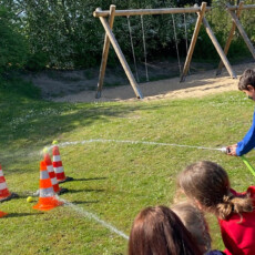 Beim Feuerwehr-Parcours hatten auch die Kleinsten ihre Freude